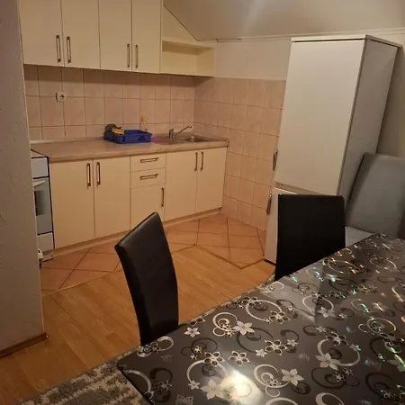 Stan Na Dan, Starcevica, Banjaluka * Rebrovac